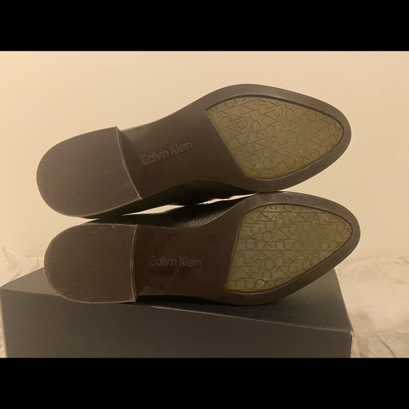 Calvin Klein Women's Fanna Chain Loafers, black size 5, Hardly worn! - Picture 8 of 8